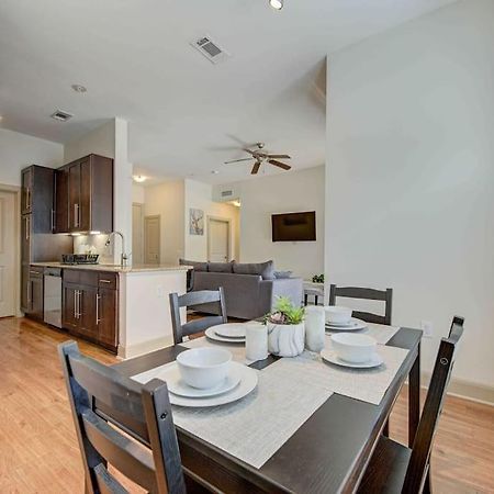 Cozy Apt Nrg Pool,Wi-Fi, Free Parking, Petsok! 休斯敦 外观 照片